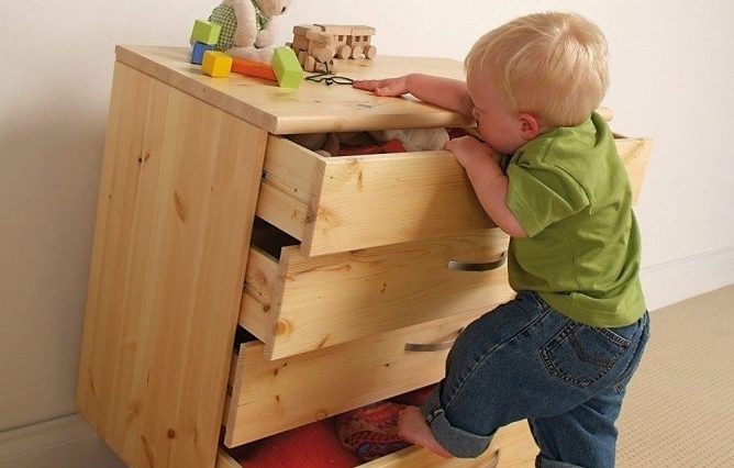 Pregatirea casei pentru copii! 6 pericolele ascunse din locuinta ta | Demamici.ro
