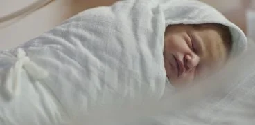 Infasatul bebelusului creste riscul displaziei de sold! Specialistii avertizeaza | Demamici.ro