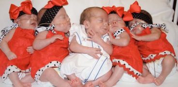 A nascut cvintupleti cand credea ca nu mai are nicio sansa sa devina mama: „Ai grija ce-ti doresti ca s-ar putea sa se implineasca!” VIDEO | Demamici.ro