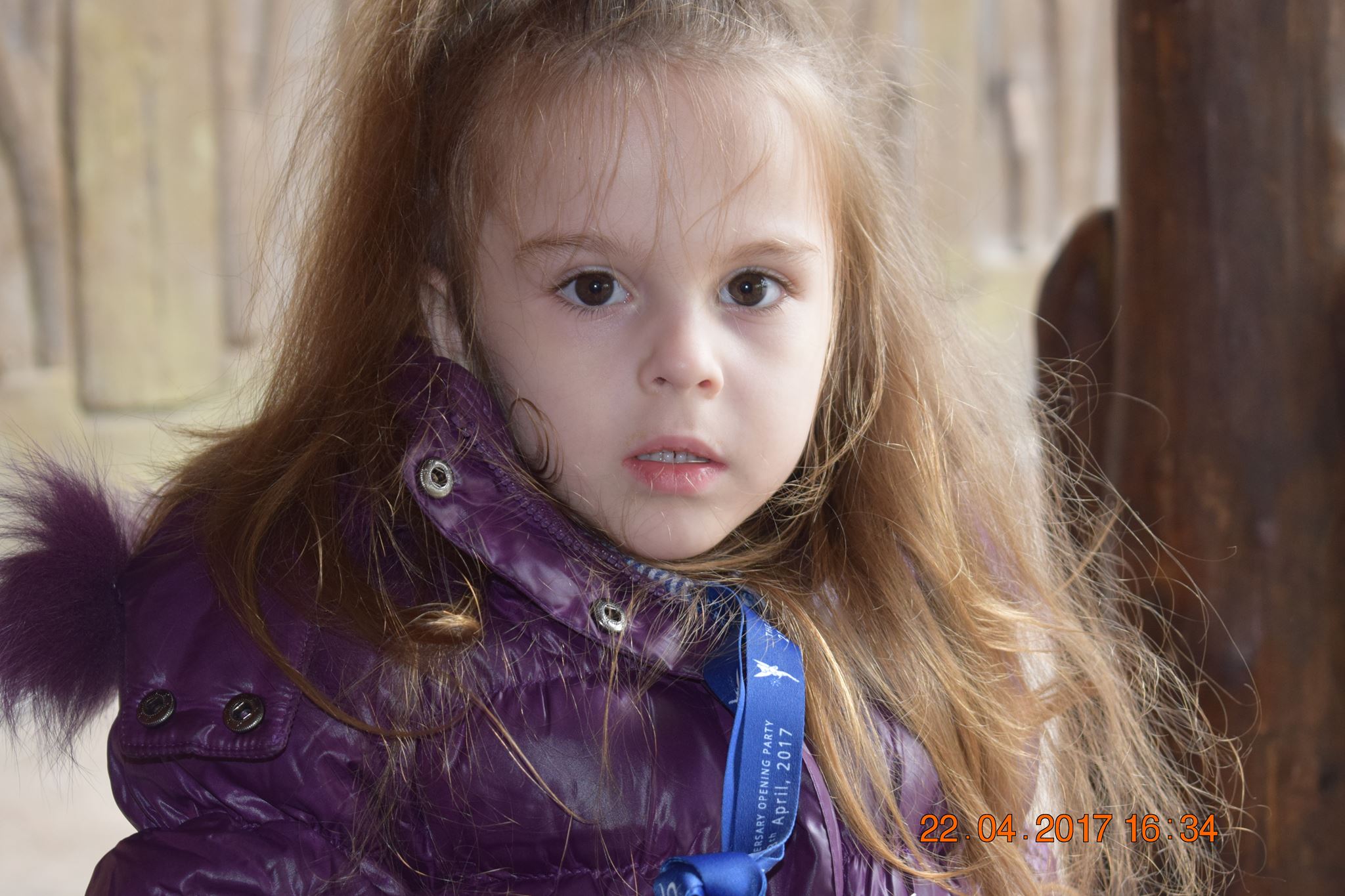 O fetita cu autism isi doneaza ziua de nastere pentru a salva o bebelusa de 8 luni | Demamici.ro
