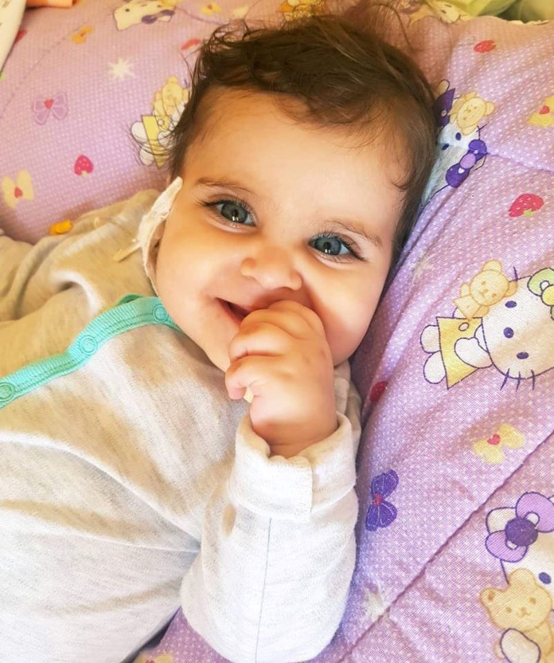 O fetita cu autism isi doneaza ziua de nastere pentru a salva o bebelusa de 8 luni | Demamici.ro