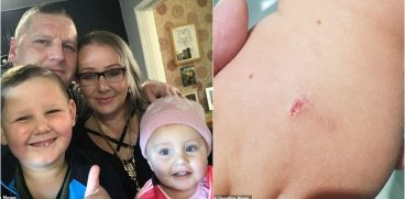 Un baietel cu autism s-a autoranit in avion dupa ce echipajul de zbor nu l-a lasat cu telefonul si jucariile senzoriale