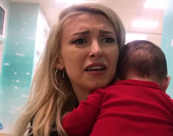 Andreea Balan, cu fetita cea mica la spital | Demamici.ro