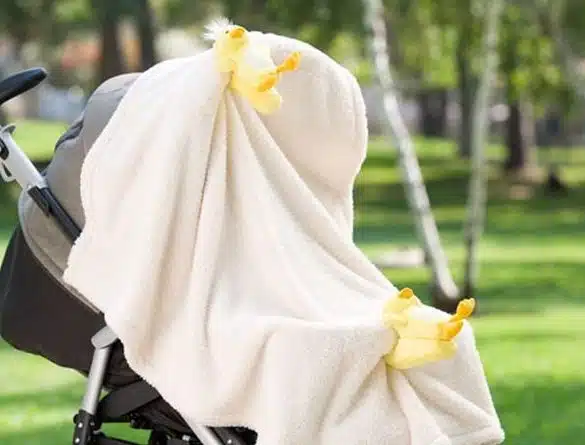 Nu acoperiti carucioarele vara! Puneti bebelusii in pericol de moarte | Demamici.ro