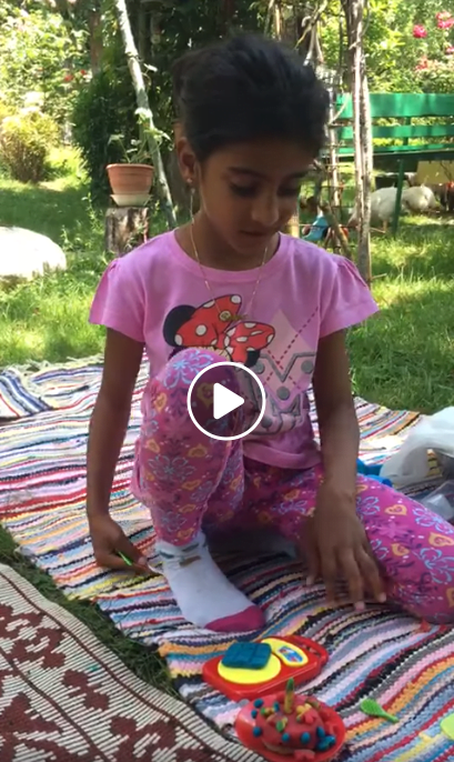 Prima filmare cu Sorina dupa ce a fost luata cu forta din familia in care a crescut VIDEO | Demamici.ro