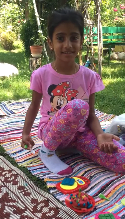 Prima filmare cu Sorina dupa ce a fost luata cu forta din familia in care a crescut VIDEO | Demamici.ro