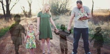 A aflat ca e insarcinata cand primul copil nu implinise inca un an. A mers la doctor sa ceara un avort, dar a iesit din cabinet plangand | Demamici.ro