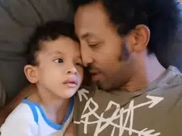Leon si Kamara, suflete pereche. Baietelul bolnav al artistului a fost supus la cea de-a 5-a interventie VIDEO | Demamici.ro