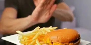 Adolescent, rămas orb și surd după o dietă cu cârnați, chipsuri și mâncare procesată | Demamici.ro