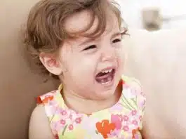 Probleme de comportament la copil. Cum reactionam la „prostioarele” celui mic | Demamici.ro