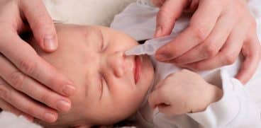 Cum ajuti un bebelus racit sa respire normal in timpul somnului | Demamici.ro