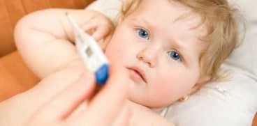 Febra din senin la copii. Ce este si cand avem motive de ingrijorare | Demamici.ro