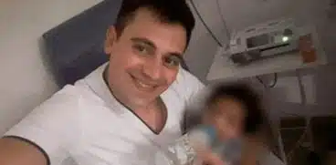 Un asistent medical a adoptat un baietel bolnav, abandonat de parinti. I-a promis: „Daca deschizi ochii, te iau acasa!” | Demamici.ro
