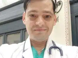 Abandonat la nastere, crescut in orfelinat. Valentin are 37 de ani, a absolvit Medicina si vrea sa devina anestezist | Demamici.ro