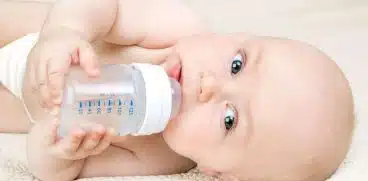 Refluxul gastric la bebelusi. Ce il cauzeaza si cum il putem preveni | Demamici.ro