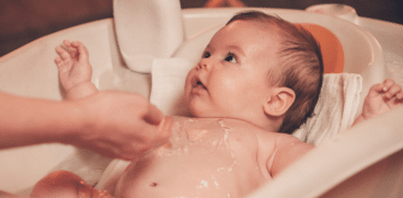 Cat de des facem baie copilului? Baia zilnica, recomandata sau nu? | Demamici.ro