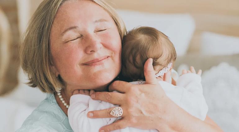 Am devenit bunica si am simtit cea mai mare implinire | Demamici.ro