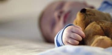 O mama si-a sufocat bebelusul, in somn, din greseala! Tragedie petrecuta intr-un hotel din Iasi | Demamici.ro