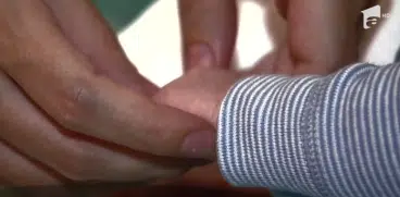 Baietelul de 5 luni, din Suceava, diagnosticat cu COVID-19. Mama, lacrimi de durere si furie VIDEO | Demamici.ro