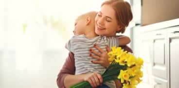 Mesaje de 8 Martie. Cele mai frumoase urari pentru mame | Demamici.ro