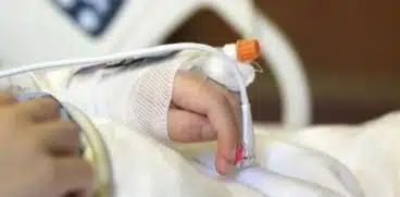 O fetita de 1 an si 6 luni, in coma dupa ce s-a inecat cu o aluna | Demamici.ro