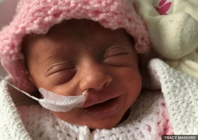 Zambetul sperantei. Fetita nascuta prematur a invins coronavirusul | Demamici.ro