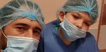 Dinu Maxer și băiețelul, internați de urgență la spital: „Când ești suspect de COVID-19” | Demamici.ro