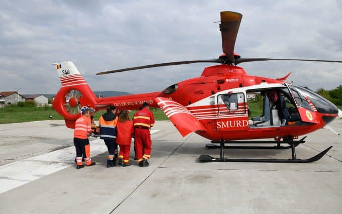 Asistent de pe un elicopter SMURD, solicitat să salveze viața unui băiețel. La fața locului, a aflat că era propriul lui copil