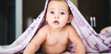 De ce e important să așezăm bebelușul pe burtică | Demamici.ro