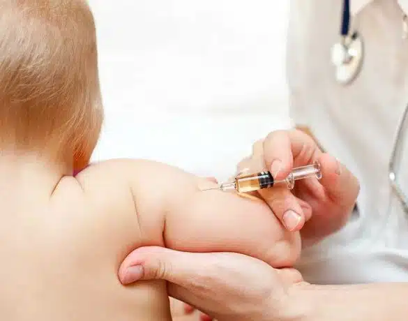 Programele de vaccinare, întrerupte din cauza pandemiei | Demamici.ro