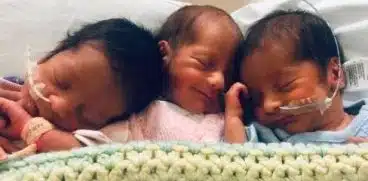 Tripleți născuți prematur în pandemie au supraviețuit. „Nu puteam să-i atingem, nu puteam să-i sărutăm” | Demamici.ro