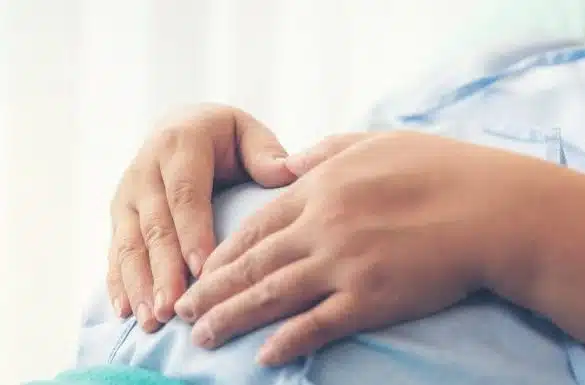 O gravidă în 37 de săptămâni a pierdut bebelușul după ce ar fi fost ignorată de medicii Spitalului Municipal Iași | Demamici.ro