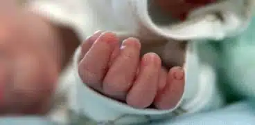 Bebeluș mort, la două zile după ce a fost născut prin cezariană. Mama se afla la prima sarcină, după 20 de ani de încercări | Demamici.ro