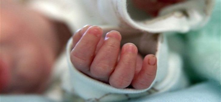 Bebeluș mort, la două zile după ce a fost născut prin cezariană. Mama se afla la prima sarcină, după 20 de ani de încercări | Demamici.ro