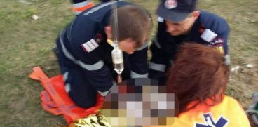 Un băiețel de 6 ani din Văleni s-a înecat la scăldat. Mama a vrut să-l salveze, dar a scăpat-o pe sora mai mică de 7 luni în apă | Demamici.ro