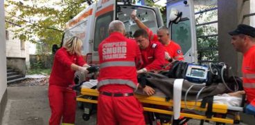 Avertisment pentru părinți. Un copil de doi ani, sufocat în portiera mașinii | Demamici.ro