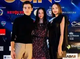Andreea Marin, alături de fiica ei, Violeta, și băiatul cel mare al lui Ștefan Bănică Jr. Cei doi frați adolescenți, așa cum rar sunt văzuți | Demamici.ro