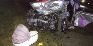 O fetiță de 3 luni, transportată în landou, a murit într-un accident rutier la câteva ore după ce a fost botezată | Demamici.ro