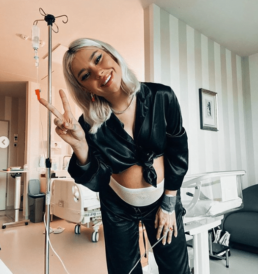 Alina Ceușan: „Am vrut să vedeți fotografii reale. Așa arată corpul meu la două zile după ce-am născut!” | Demamici.ro