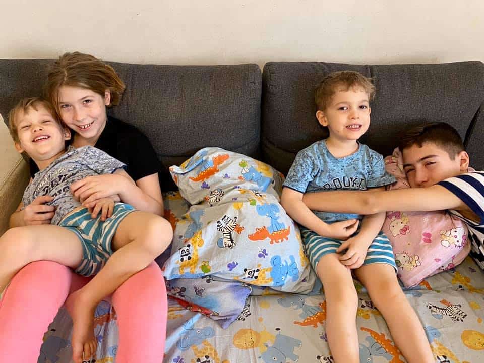 Jurnalista Adriana Stere, însărcinată cu al cincilea copil: "Eu știu să fac cel mai bine știri și copii"