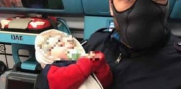 Un cuplu de români din Italia și-a abandonat bebelușul de 4 luni pe stradă. Era primul lor copil | Demamici.ro