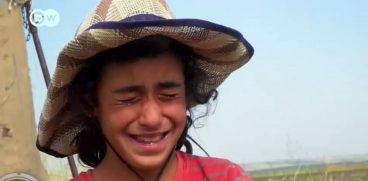 Copiii din Turcia, exploatați în industria hainelor. O fetiță de 10 ani primește 1,6 euro/ zi pentru 20 kg de bumbac cules | Demamici.ro