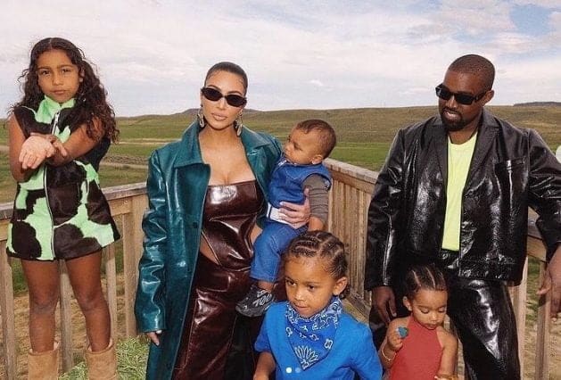 Kim Kardashian și Kanye West divorțează, dar au toate șansele să rămână o familie pentru copiii lor