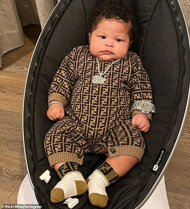 Nicki Minaj a topit inimile cu prima fotografie cu bebelușul ei, dezvăluită abia la 3 luni de la naștere