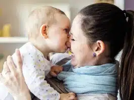 Au, copilul mă mușcă! Cum îl opresc? | Demamici.ro