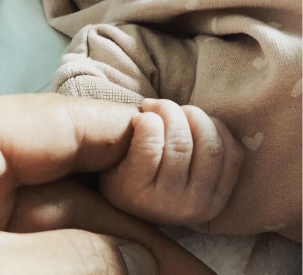Fetița nou-născută a lui Ștefan Stan, de urgență la spital! Micuța este internată împreună cu mama | Demamici.ro
