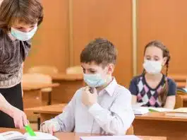 Se redeschid școlile din 8 februarie. Noi reguli pentru elevi în clasă și în pauze | Demamici.ro