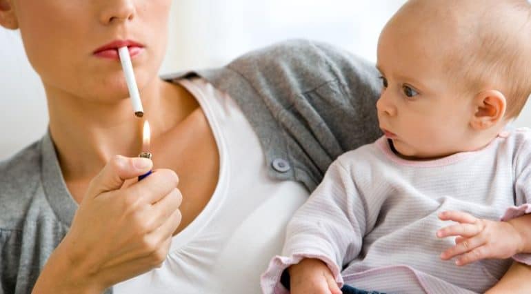 Alăptarea în cazul mamei fumătoare - ce spun specialiștii - STUDIU | Demamici.ro