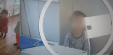 Copil de 2 ani, închis în țarc, la creșă. Mama: „Începuse să repete: nu ieși de acolo!” VIDEO | Demamici.ro