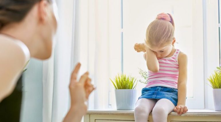 Metoda Montessori la tine acasă. Pedeapsa, un rău mare pe care i-l poți face copilului | Demamici.ro